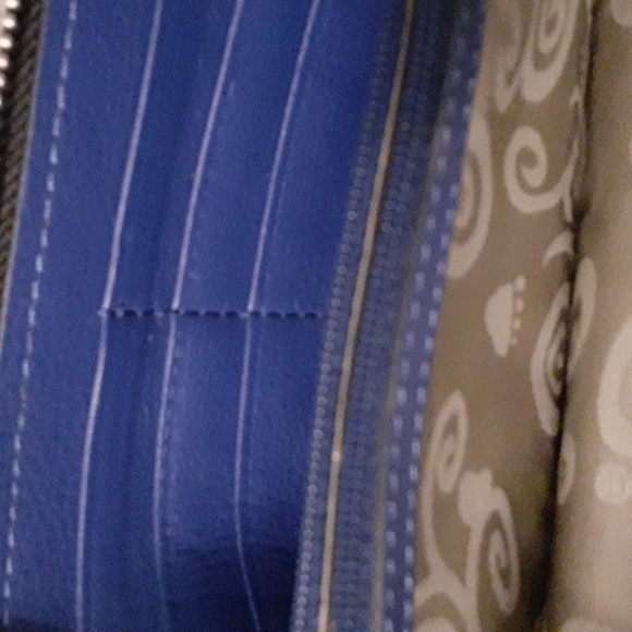 BRIGHTON FASHIONISTA LUXE PARIS LEATHER COUTURE CROSSBODY - Picture 8 of 13